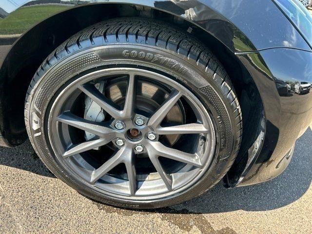Tesla Model 3  2023