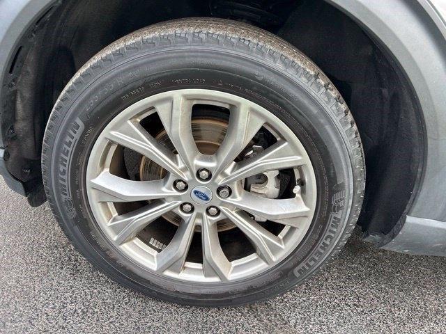 Ford Explorer XLT AWD 2021