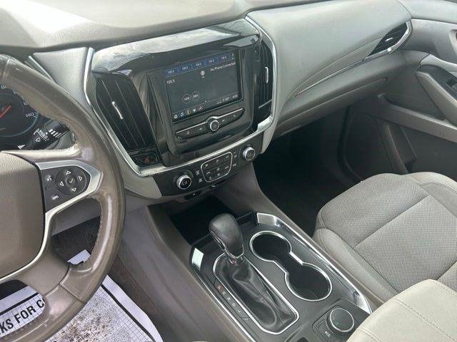 Chevrolet Traverse  2021