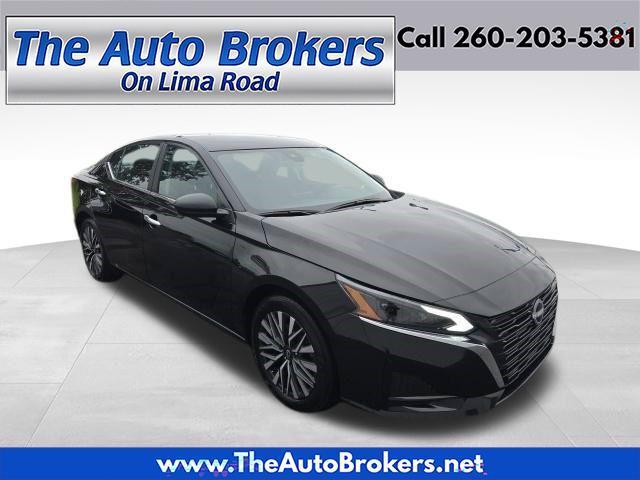 Nissan Altima  2025