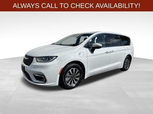Chrysler Pacifica  2023