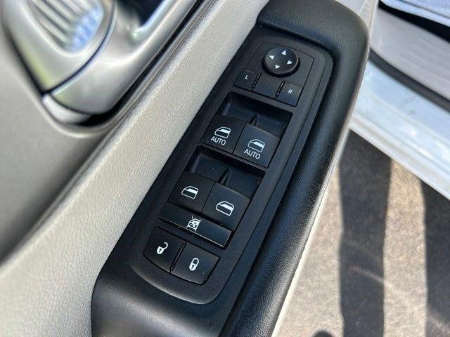 Chrysler Pacifica  2023