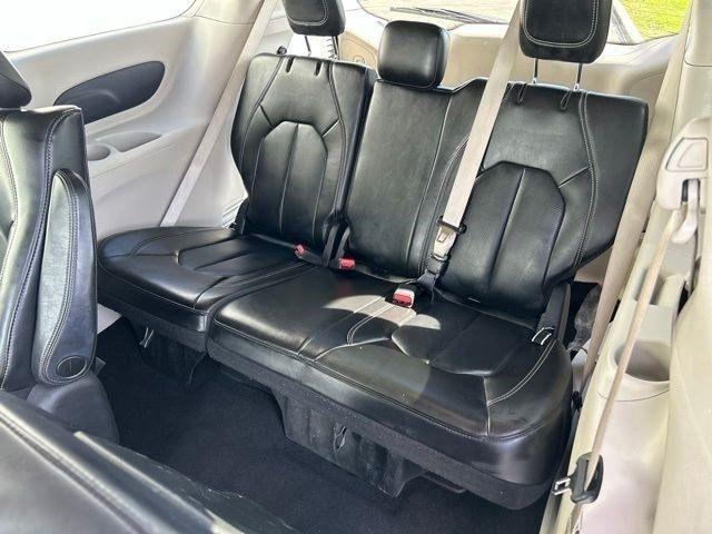 Chrysler Pacifica  2023