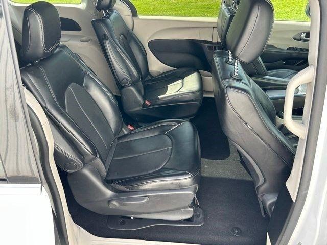 Chrysler Pacifica  2023