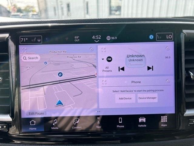 Chrysler Pacifica  2024