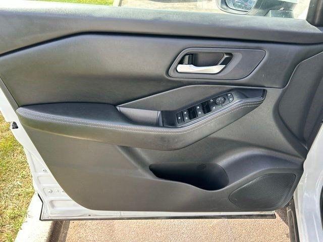 Nissan Rogue  2024