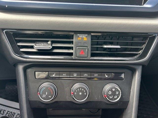 Volkswagen Taos  2022