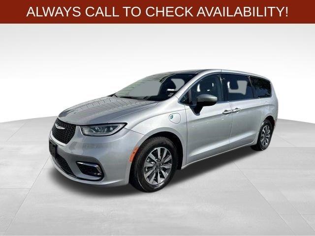 Chrysler Pacifica  2023