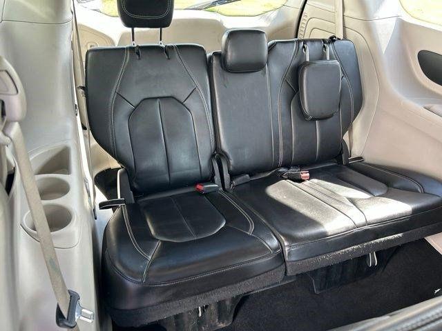 Chrysler Pacifica  2023