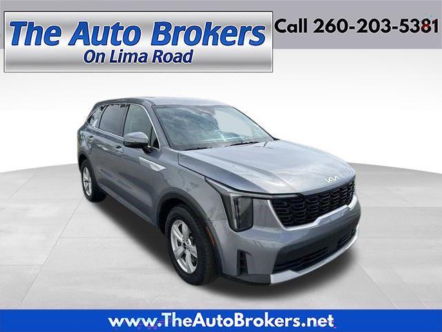 2025 Kia Sorento LX