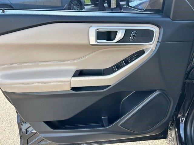 Ford Explorer XLT 2023
