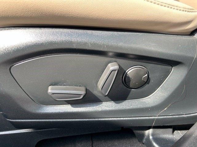 Ford Explorer XLT 2023