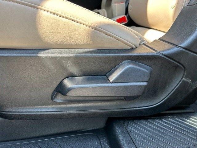 Ford Explorer XLT 2023