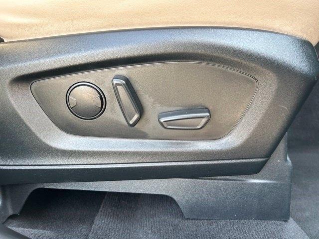 Ford Explorer XLT 2023