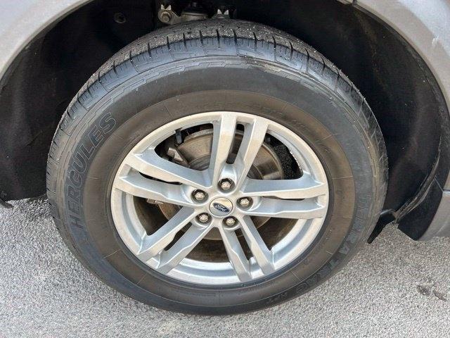 Ford Explorer XLT 2023