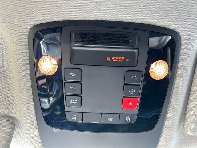 Kia Carnival  2025