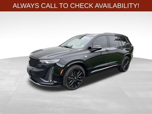 Cadillac XT6  2021