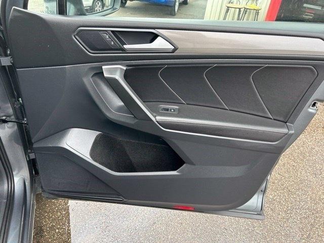 Volkswagen Tiguan FWD 4dr SE 2024
