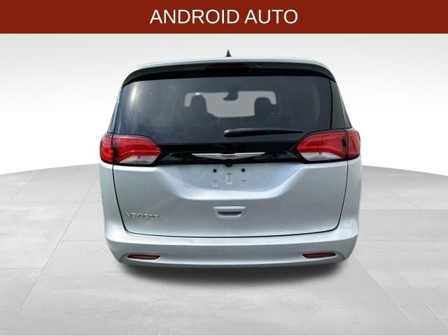 Chrysler Voyager  2024