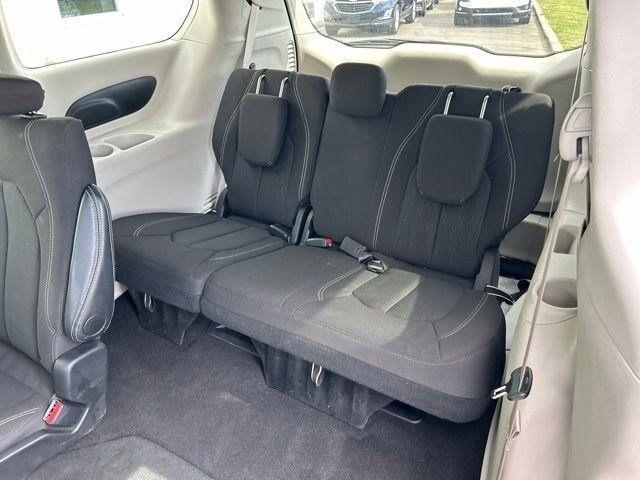 Chrysler Voyager  2024