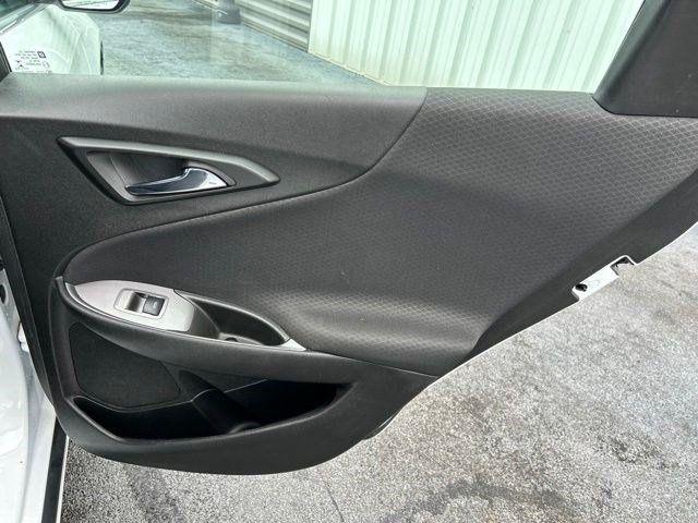 Chevrolet Malibu  2023