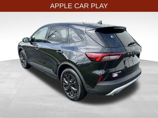 Ford Escape  2025