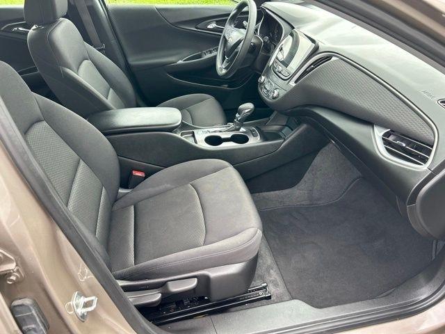 Chevrolet Malibu  2024