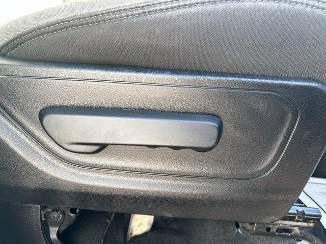RAM 1500 Big Horn 4x4 Crew Cab 5'7" Box 2023