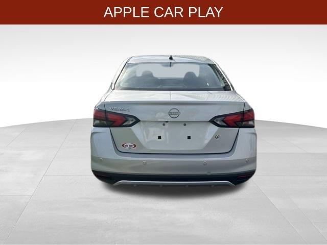 Nissan Versa S CVT 2025