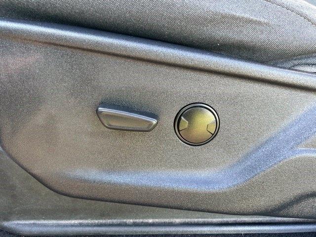 Ford F-150 Lariat SuperCrew 5.5-ft. Bed 4WD 2023