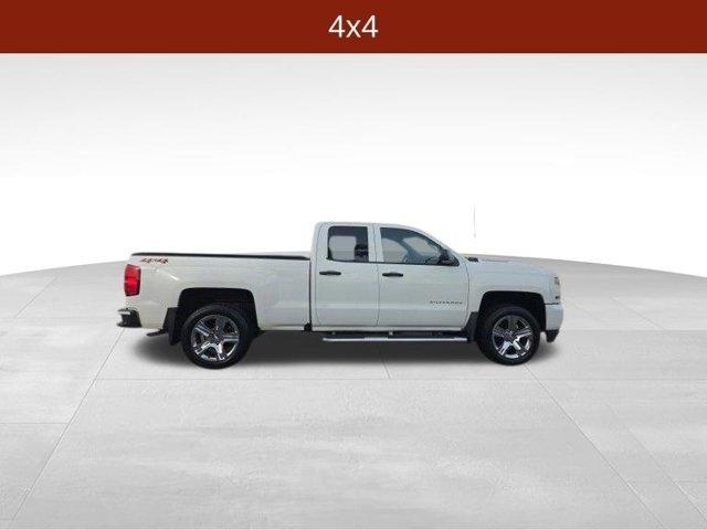 Chevrolet Silverado 1500 Custom Double Cab 4WD 2018