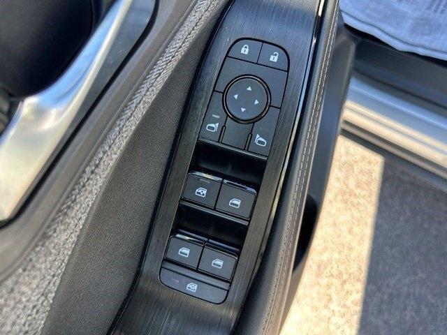 Nissan Rogue SV 2023