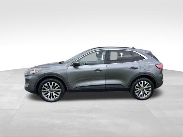 Ford Escape Titanium AWD 2021