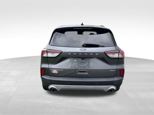Ford Escape Titanium AWD 2021