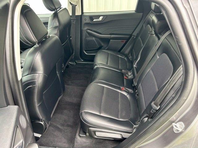 Ford Escape Titanium AWD 2021