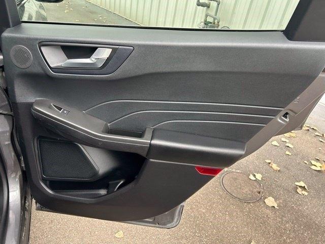 Ford Escape Titanium AWD 2021
