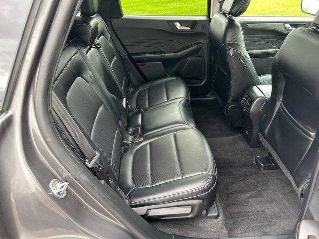 Ford Escape Titanium AWD 2021