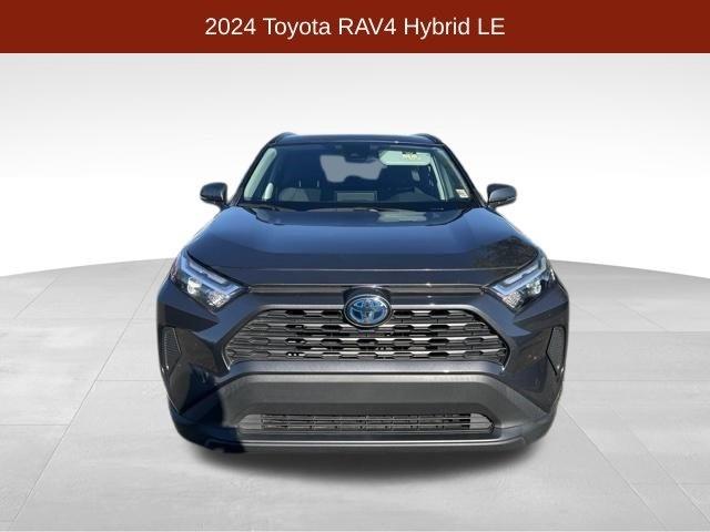 Toyota RAV4 LE 2024