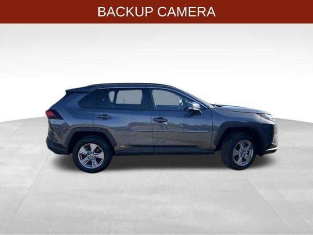 Toyota RAV4 LE 2024