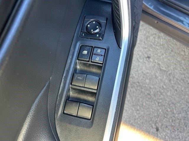 Toyota RAV4 LE 2024