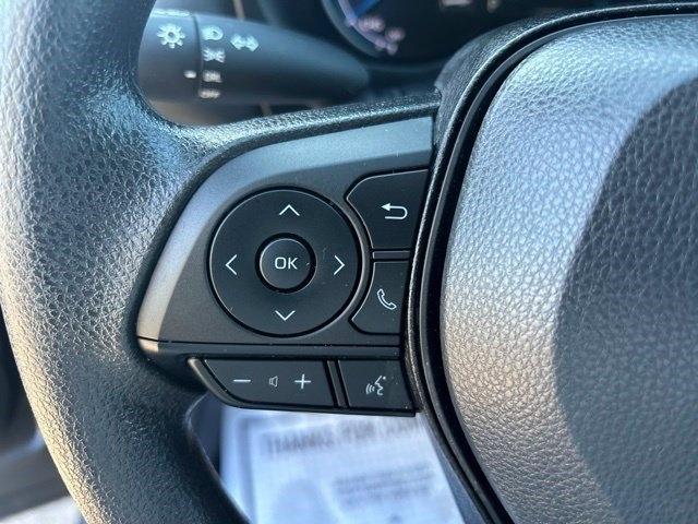 Toyota RAV4 LE 2024