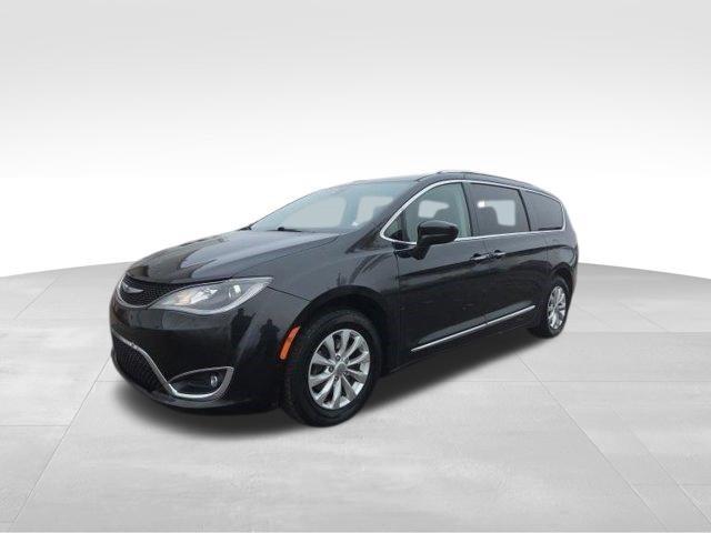 Chrysler Pacifica Touring L FWD 2019