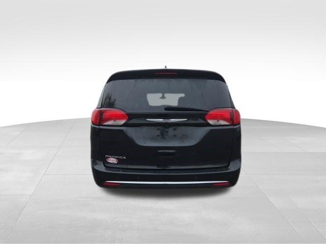 Chrysler Pacifica Touring L FWD 2019