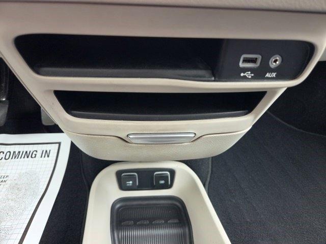 Chrysler Pacifica Touring L FWD 2019