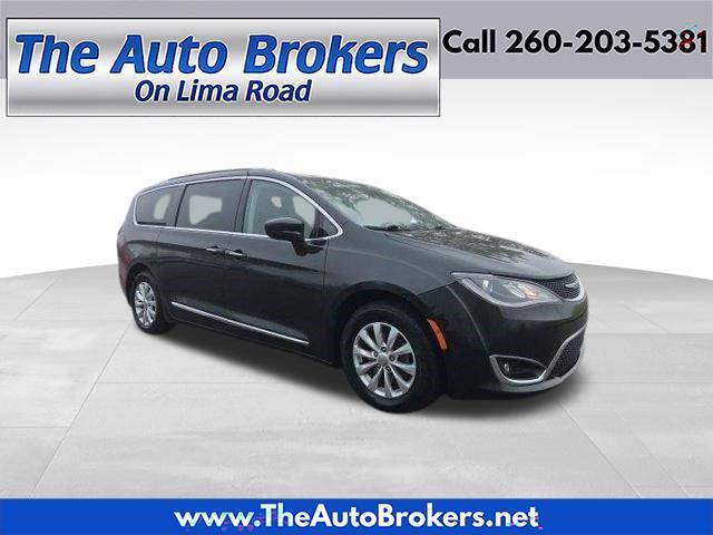 2019 Chrysler Pacifica Touring L FWD
