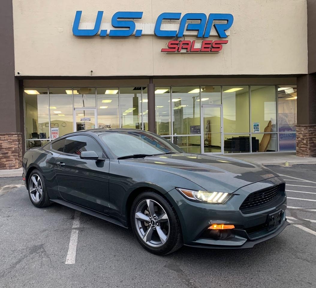 2016 Ford Mustang 2dr Fastback V6