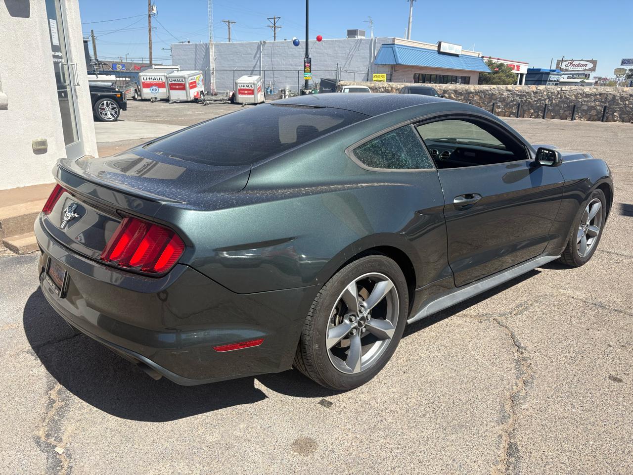 Ford Mustang 2dr Fastback V6 2016