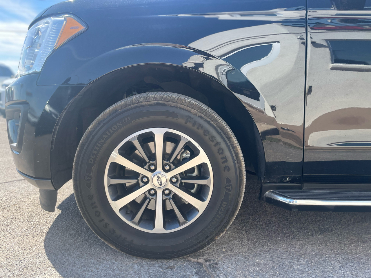 Ford Expedition XLT 4x2 2021 Ford Expedition XLT 4x2 2021