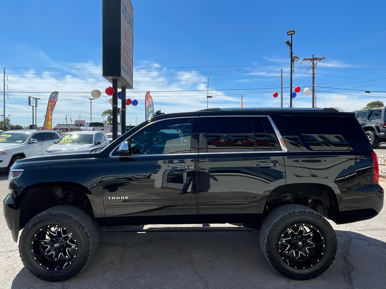 Chevrolet Tahoe 4WD 4dr Premier 2018 Chevrolet Tahoe 4WD 4dr Premier 2018