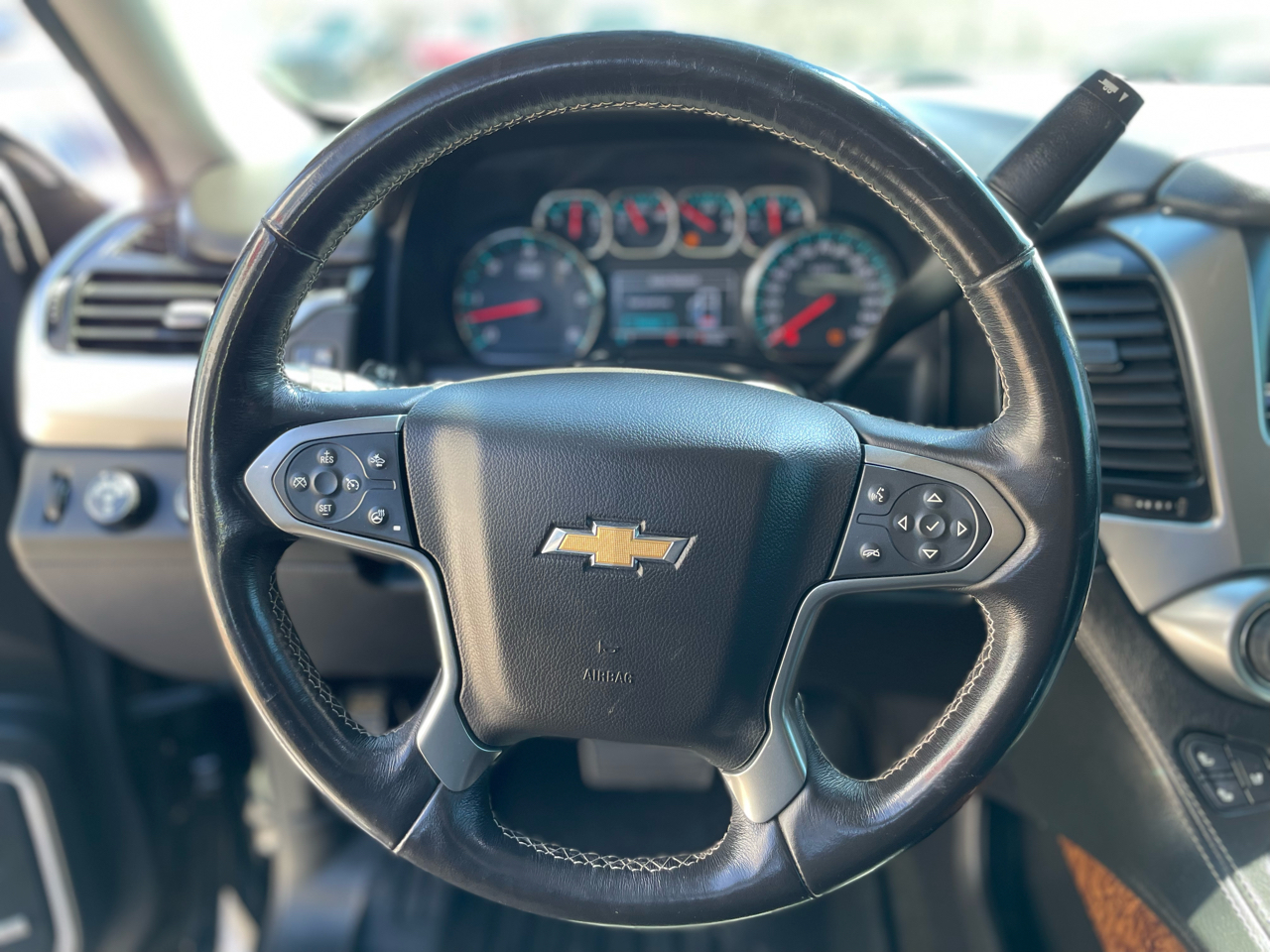 Chevrolet Tahoe 4WD 4dr Premier 2018 Chevrolet Tahoe 4WD 4dr Premier 2018